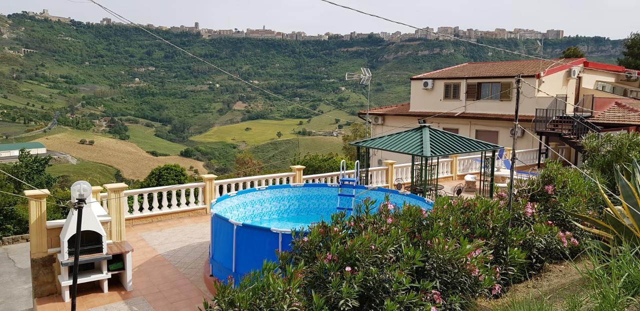 B&B Da Pietro Calascibetta 외부 사진